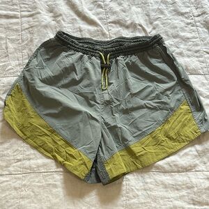 Lululemon Evergreen High Rise Shorts